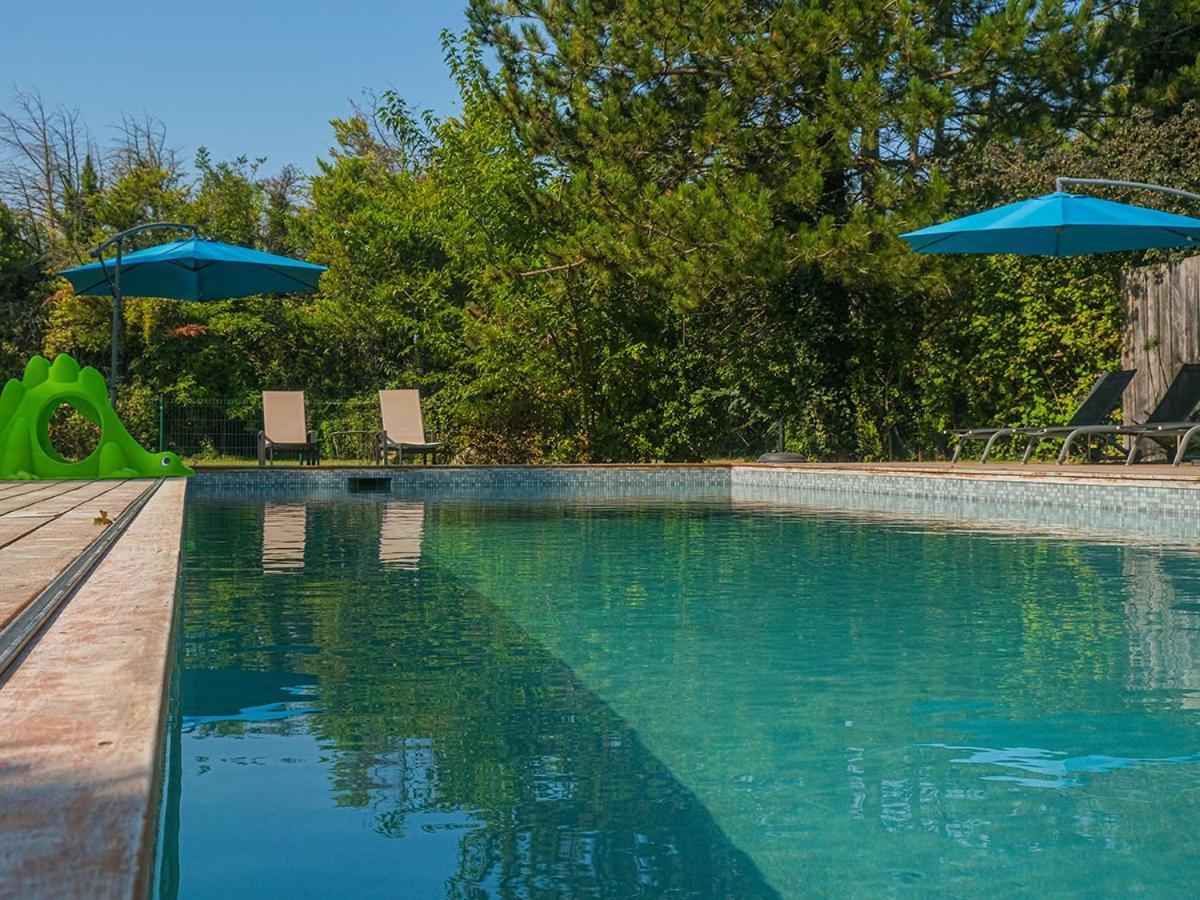Bed and Breakfast Montjoia Л'Иль-сюр-ла-Сорг Экстерьер фото