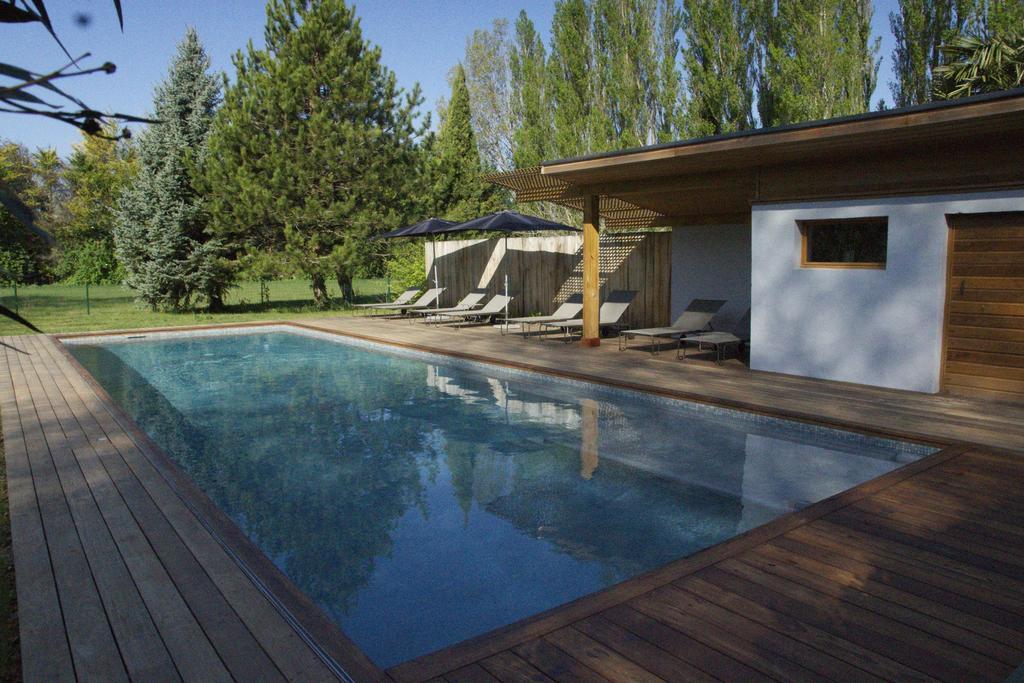 Bed and Breakfast Montjoia Л'Иль-сюр-ла-Сорг Экстерьер фото